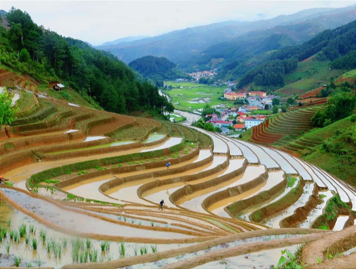 Dong Suoi H'Mong Homestay & Bungalow - Trek & Vegetarian Food Mu Cang Chai Exterior photo
