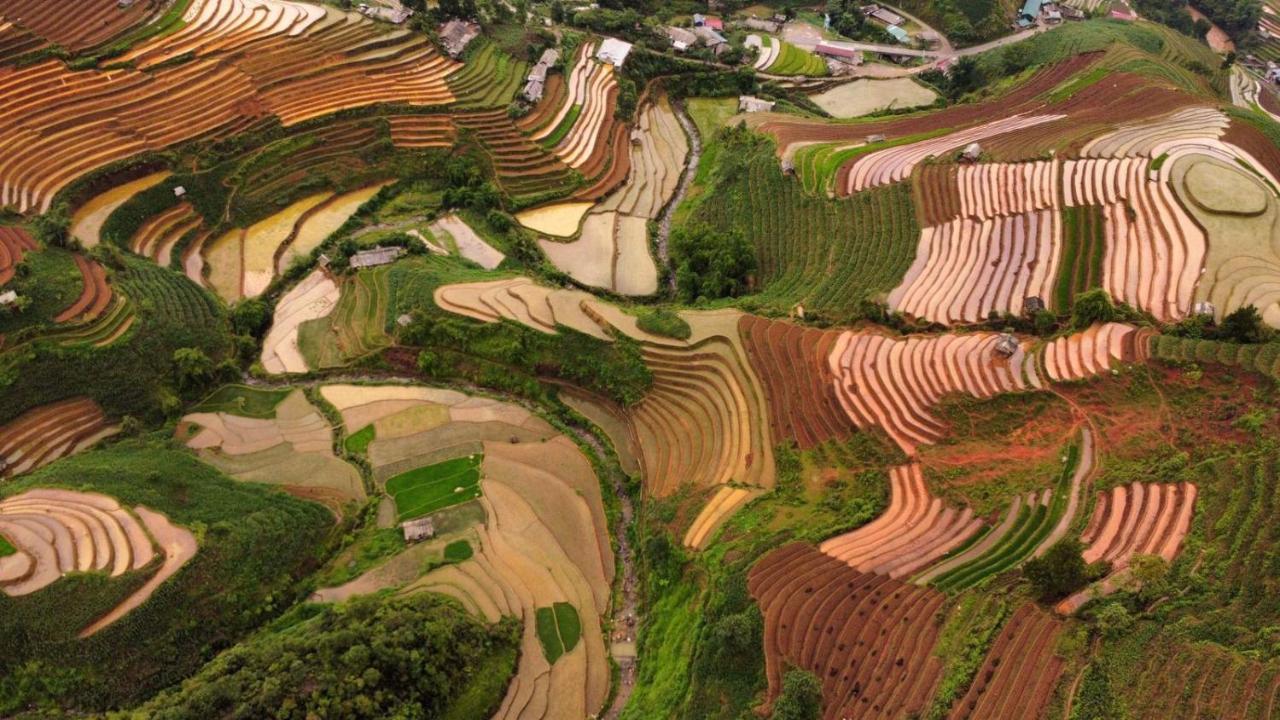 Dong Suoi H'Mong Homestay & Bungalow - Trek & Vegetarian Food Mu Cang Chai Exterior photo